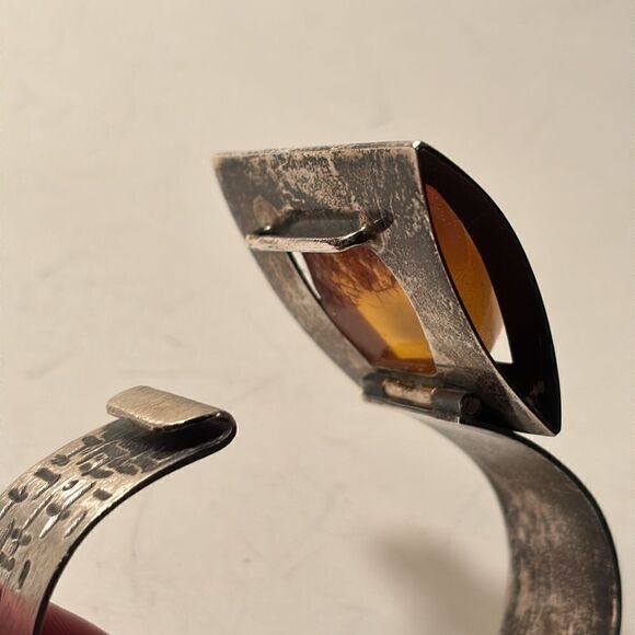 Sterling Silver and Baltic Amber Square Cuff Bracelet with Hinge Clasp - Picture 6 of 7